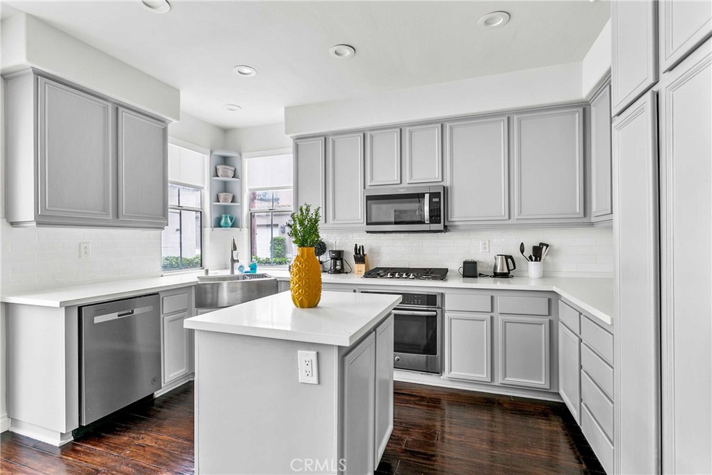 6 Del Carlo, Irvine CA 92606 - photo 9