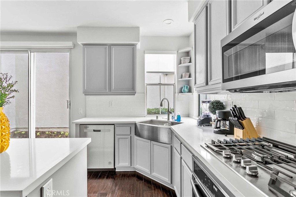 6 Del Carlo, Irvine CA 92606 - photo 10