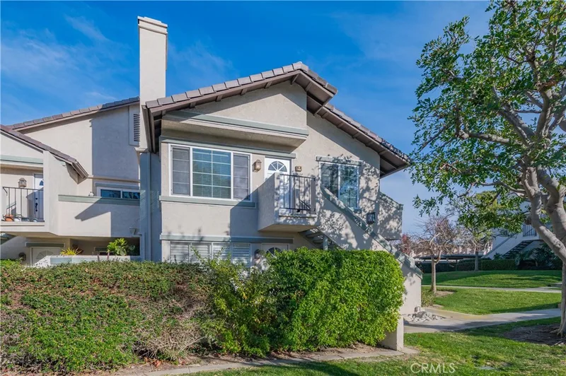 6 Exeter 16, Irvine, CA 92612