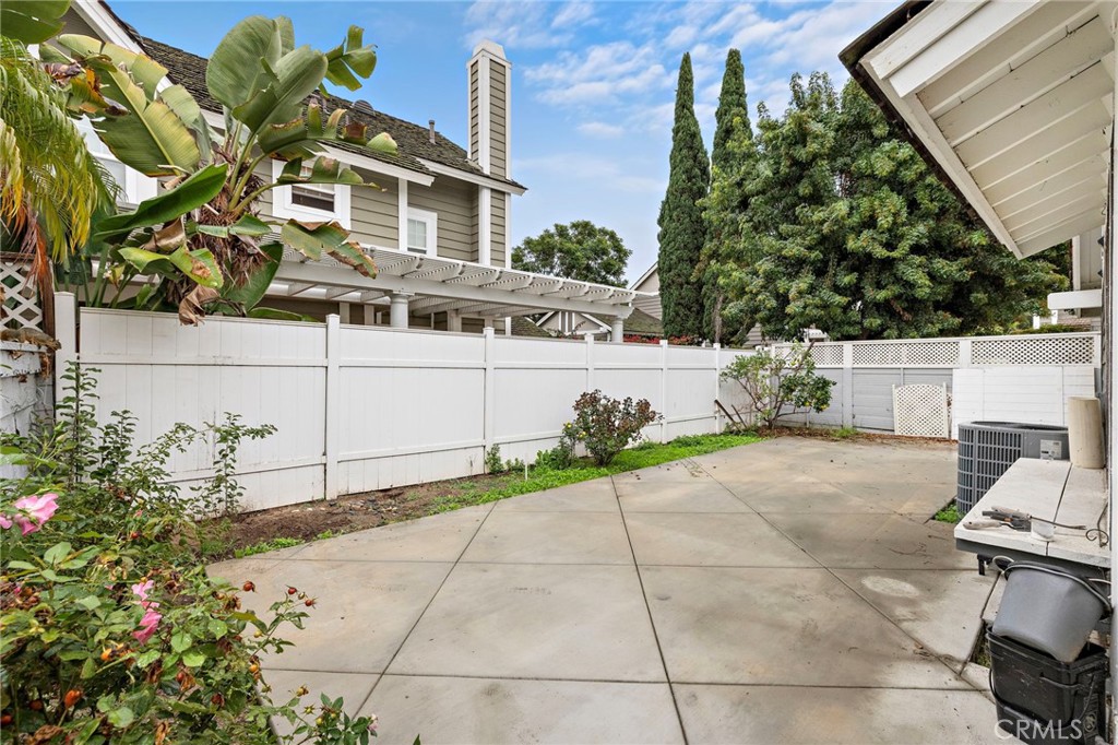 6 Fieldflower, Irvine CA 92614 - photo 32