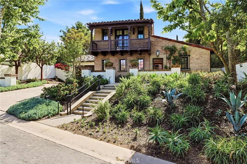 6 Prairie Grass, Irvine, CA 92603