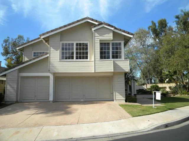 6 Recodo, Irvine, CA 92620