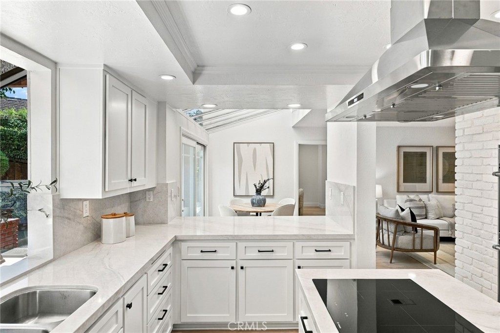 6 Redonda, Irvine CA 92620 - photo 17