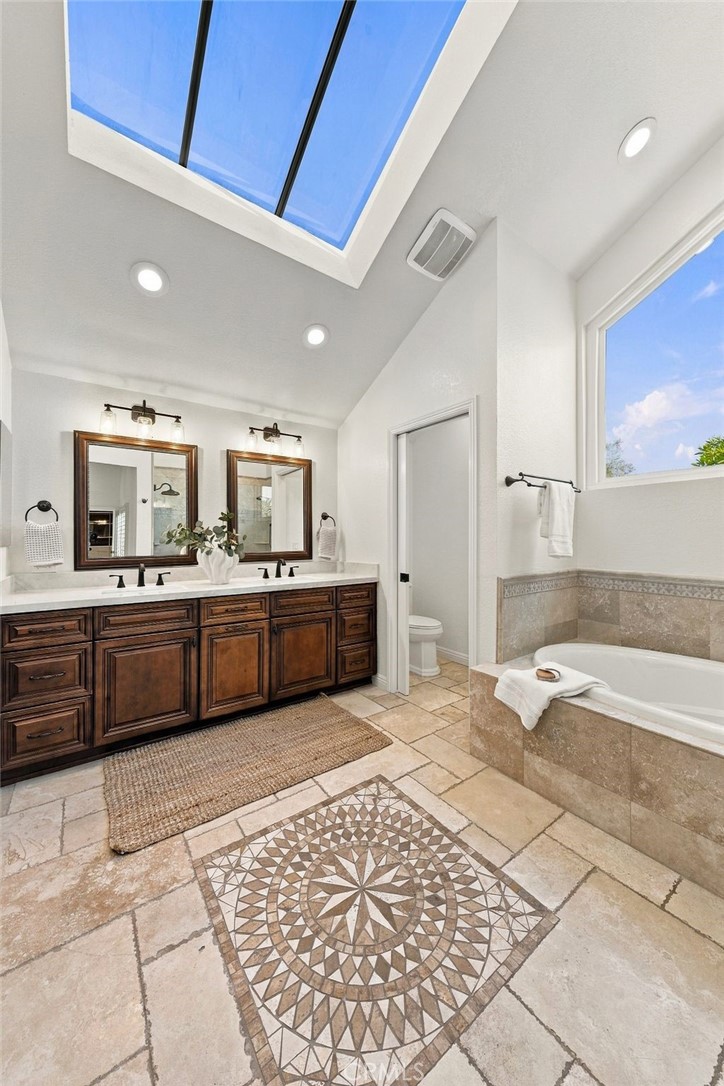 6 Redonda, Irvine CA 92620 - photo 28