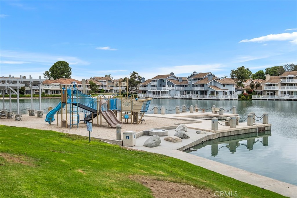 6 Seadrift 81, Irvine CA 92604 - photo 2