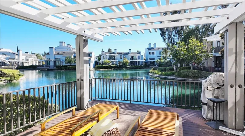 6 Southwind, Irvine