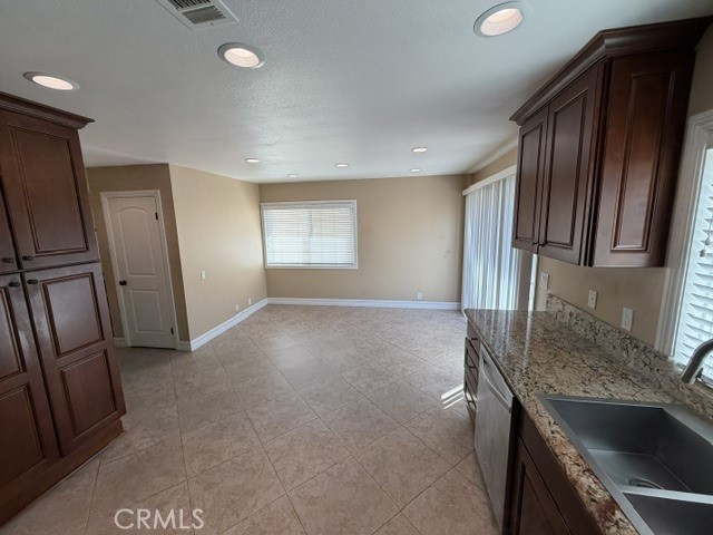 6 Willow Tree Lane, Irvine CA 92612 - photo 12