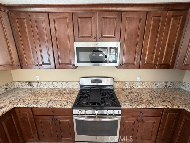 6 Willow Tree Lane, Irvine CA 92612 - photo 13
