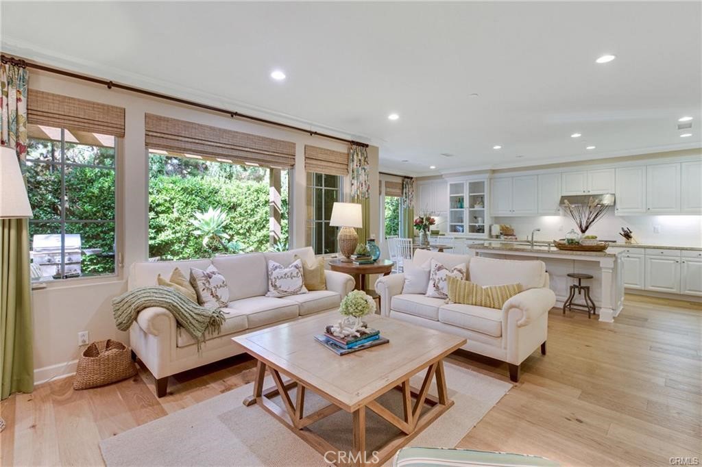60 Bianco, Irvine CA 92618 - photo 6