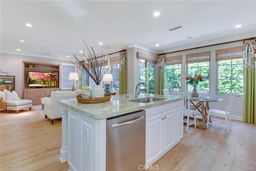 60 Bianco, Irvine CA 92618 - photo 12