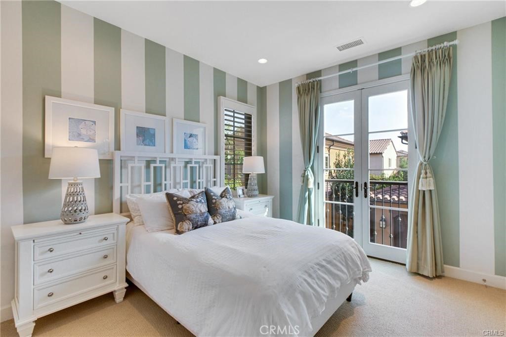 60 Bianco, Irvine CA 92618 - photo 25