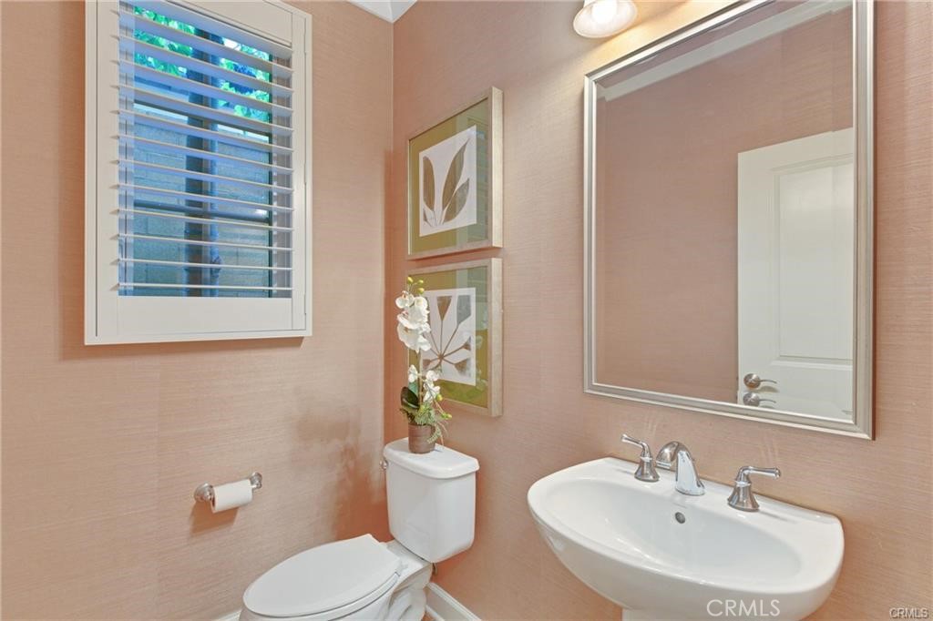 60 Bianco, Irvine CA 92618 - photo 29