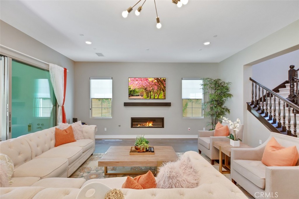 60 Dunmore, Irvine CA 92620 - photo 2
