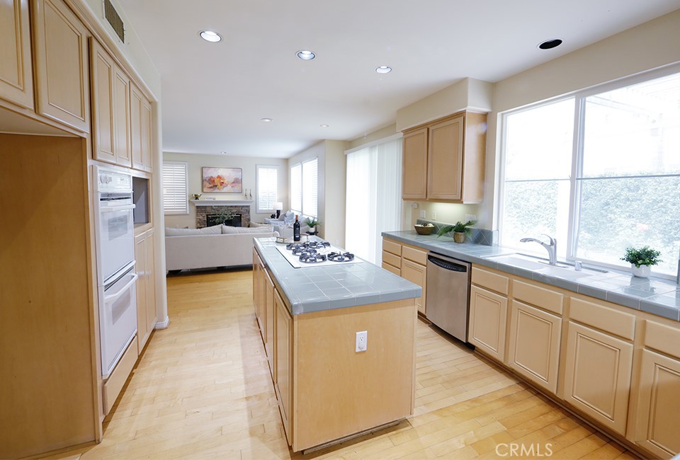 60 Edenbrook, Irvine CA 92620 - photo 9