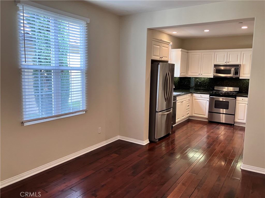 60 Greenhouse, Irvine CA 92603 - photo 5