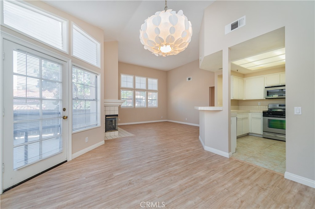 60 Magellan Aisle, Irvine CA 92620 - photo 4