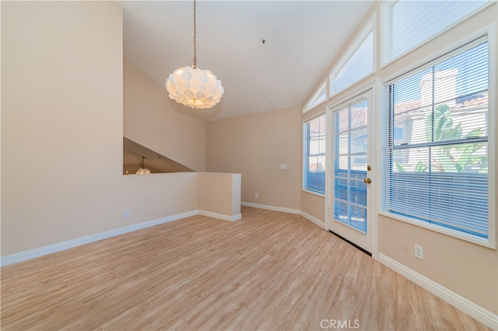 60 Magellan Aisle, Irvine CA 92620 - photo 5