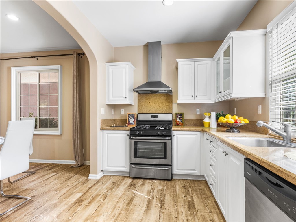 60 Pathway, Irvine CA 92618 - photo 6