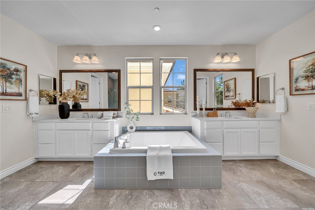 Master Bathroom has separate Bathtub & Shower & Dual Sinks - 60 Sherwood, Irvine CA 92620 - photo 33