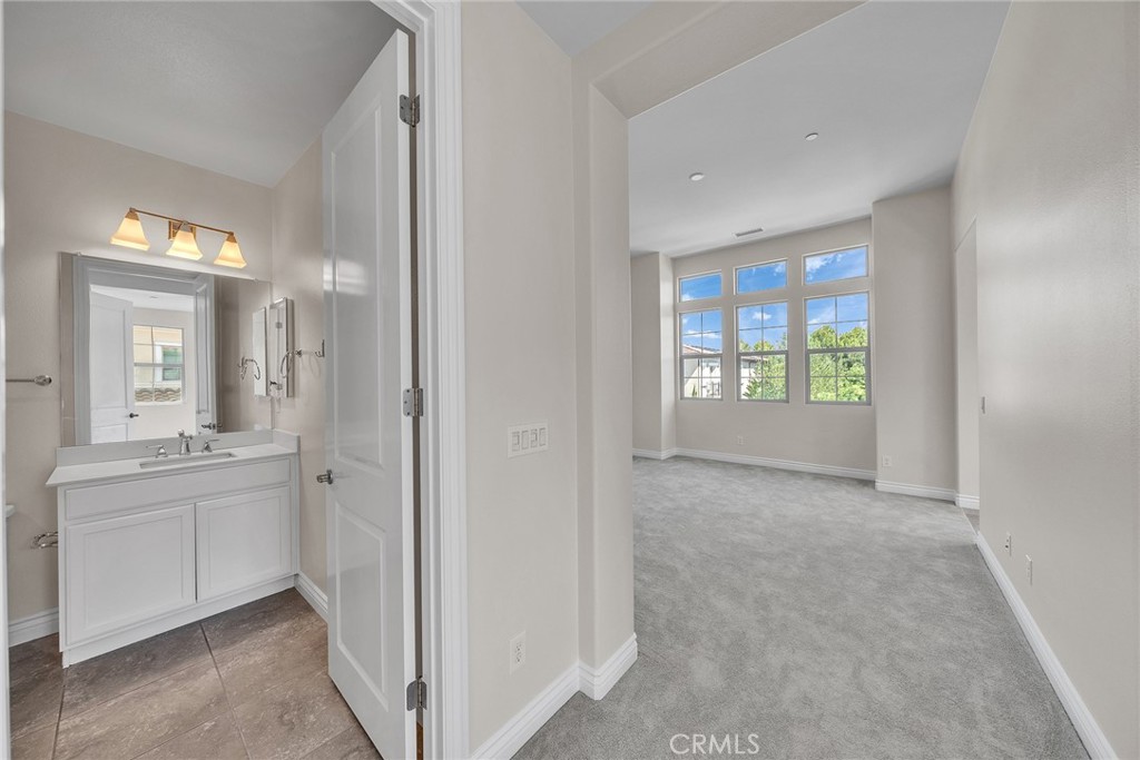 Secondary suite bathroom - 60 Sherwood, Irvine CA 92620 - photo 44