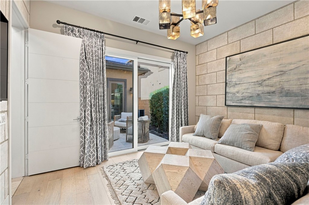 60 Spacial, Irvine CA 92618 - photo 6