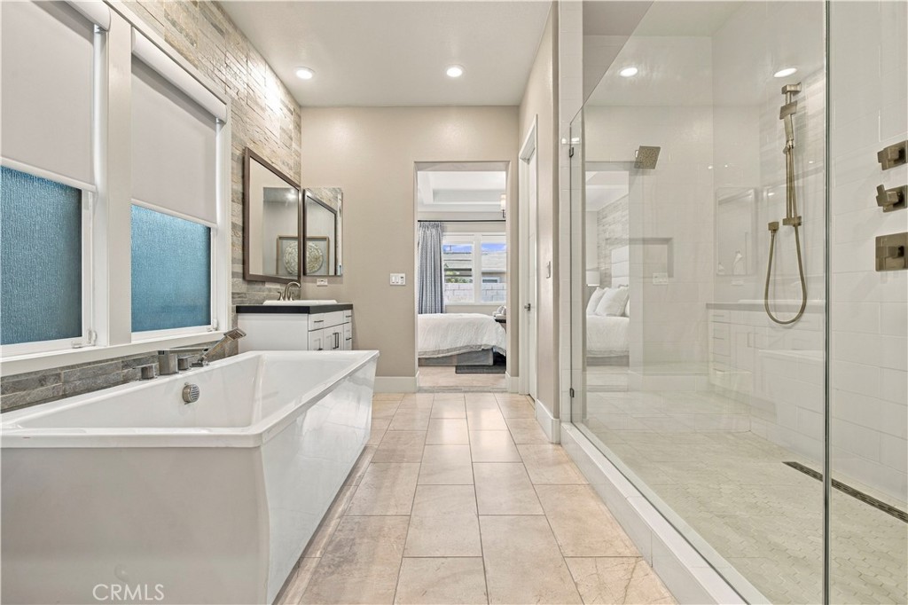 60 Spacial, Irvine CA 92618 - photo 28