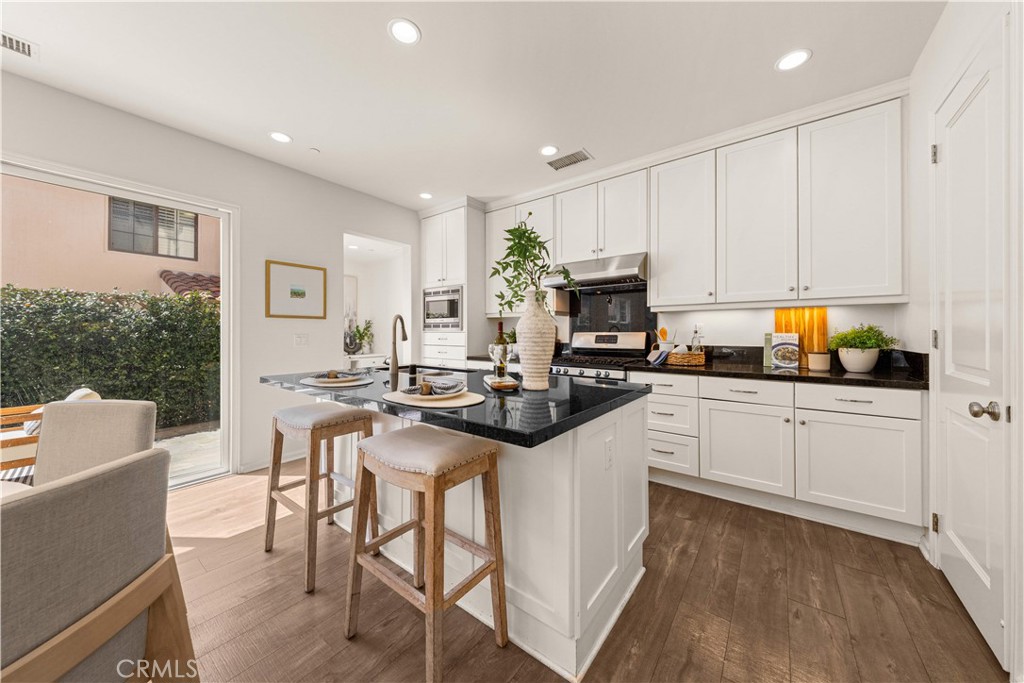 60 Strawberry Grove, Irvine CA 92620 - photo 9