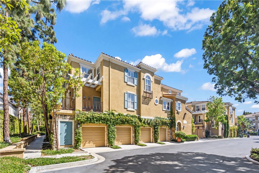 607 Terra Bella, Irvine CA 92602 - photo 3