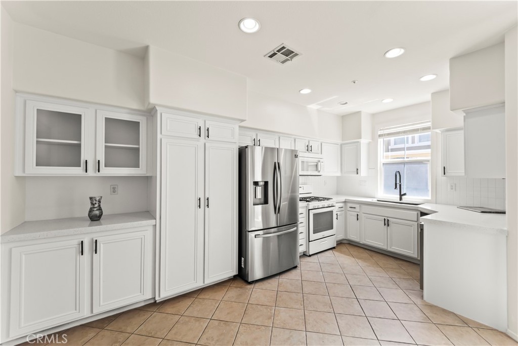 607 Terra Bella, Irvine CA 92602 - photo 18