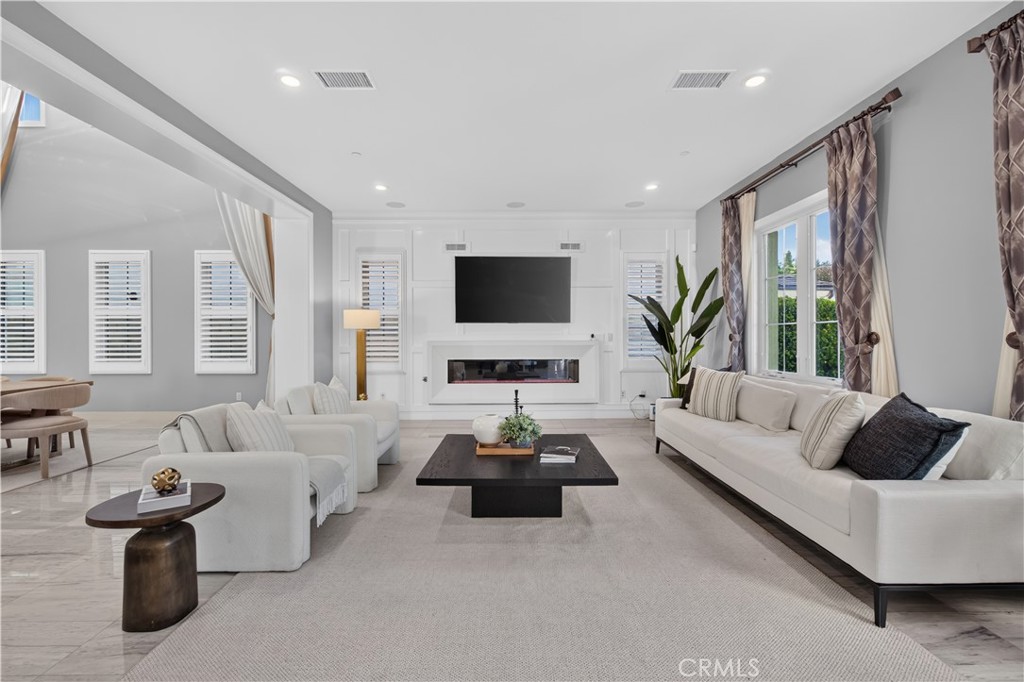 61 Buttonquail, Irvine CA 92618 - photo 14