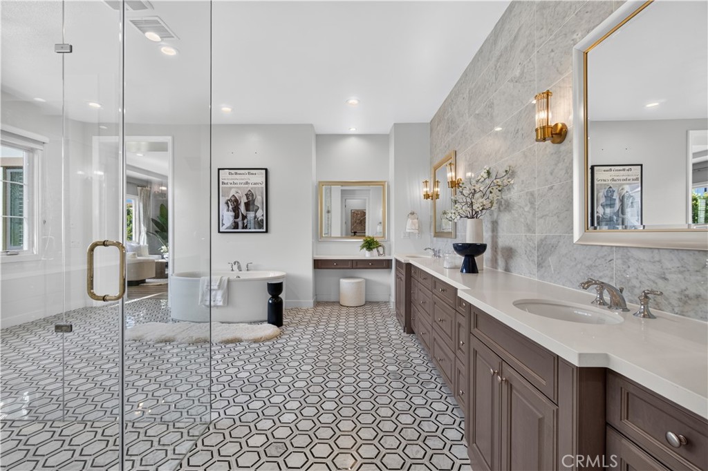 61 Buttonquail, Irvine CA 92618 - photo 52