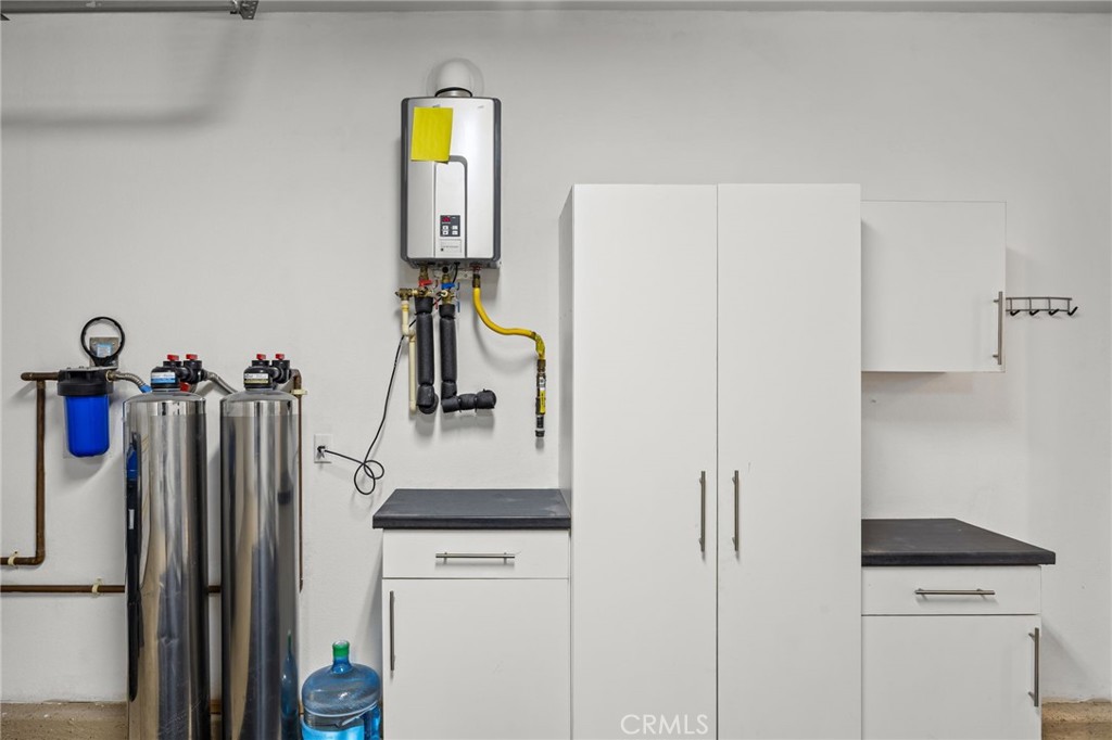 Water Purifier/Softner and Hot Water Heater in Garage - 61 Distant Star, Irvine CA 92618 - photo 45