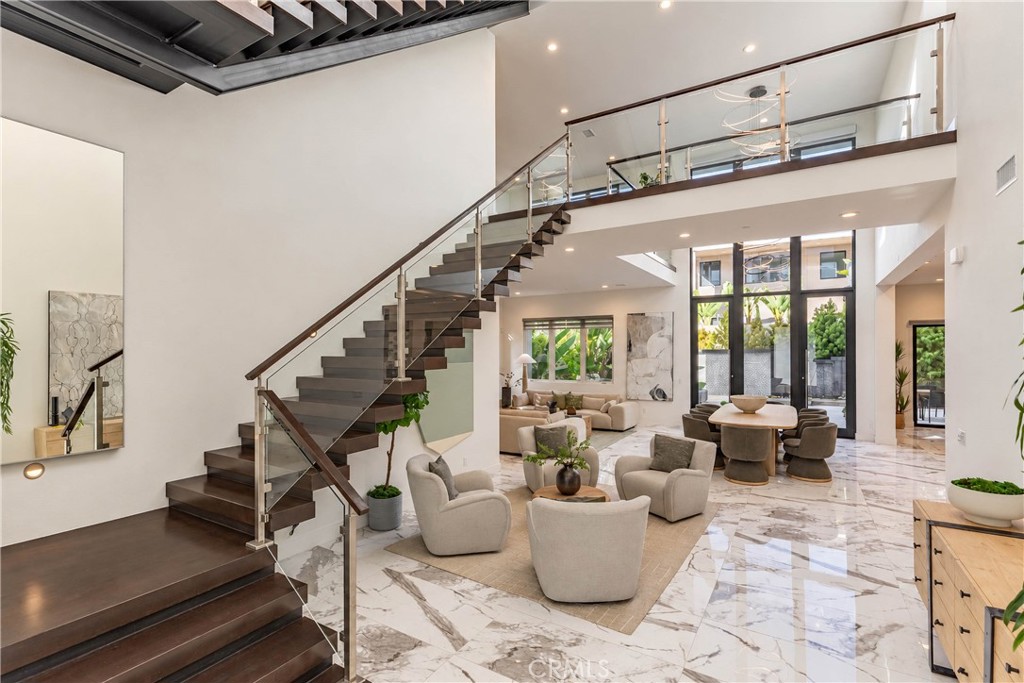 61 Iluna, Irvine CA 92618 - photo 5