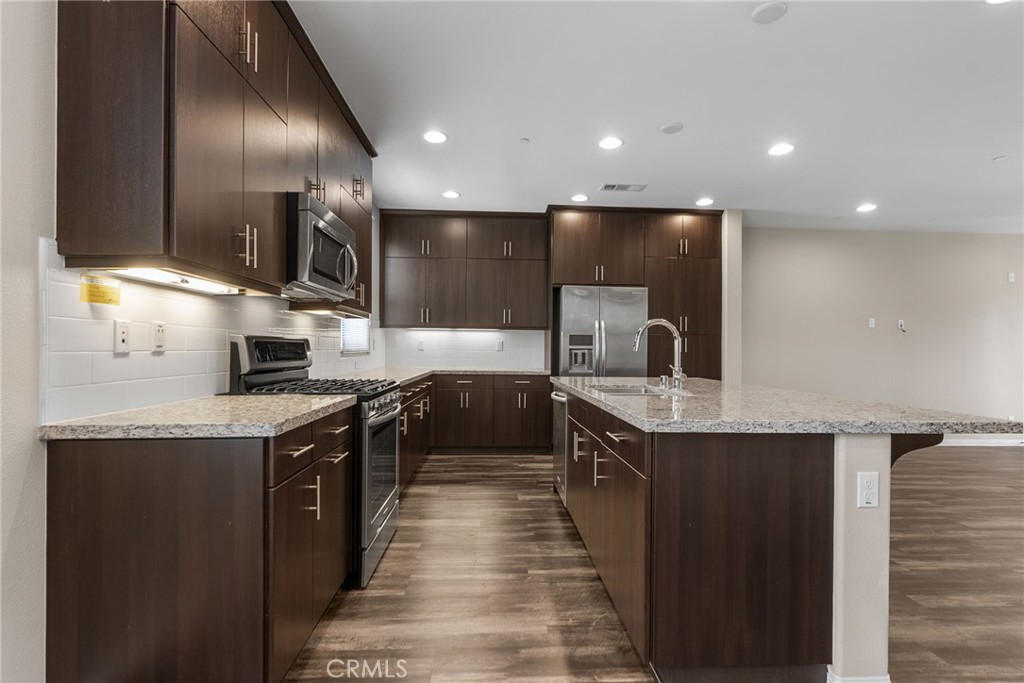 61 Origin, Irvine CA 92618 - photo 33