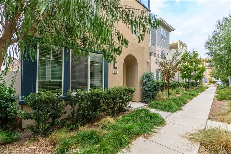 614 Cultivate, Irvine, CA 92618