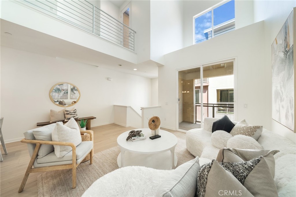 615 Rockefeller, Irvine CA 92612 - photo 4