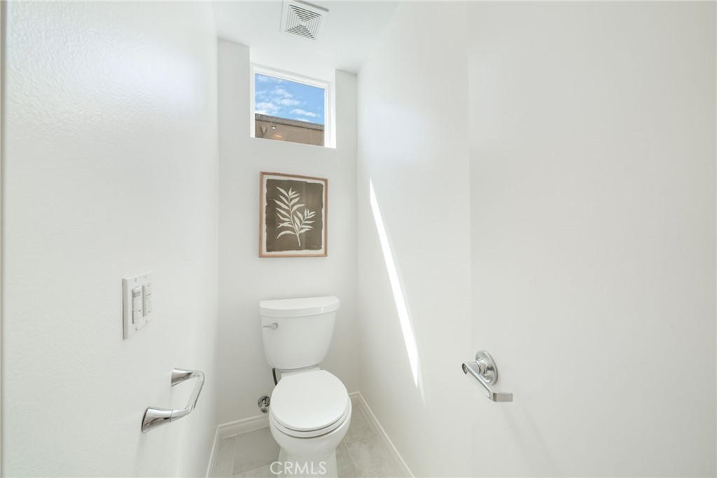 615 Rockefeller, Irvine CA 92612 - photo 21