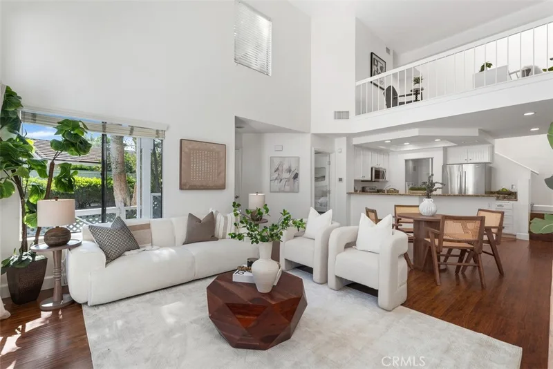 619 N Springbrook N, Irvine, CA 92614