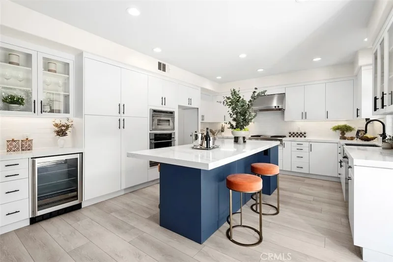 62 Logan, Irvine