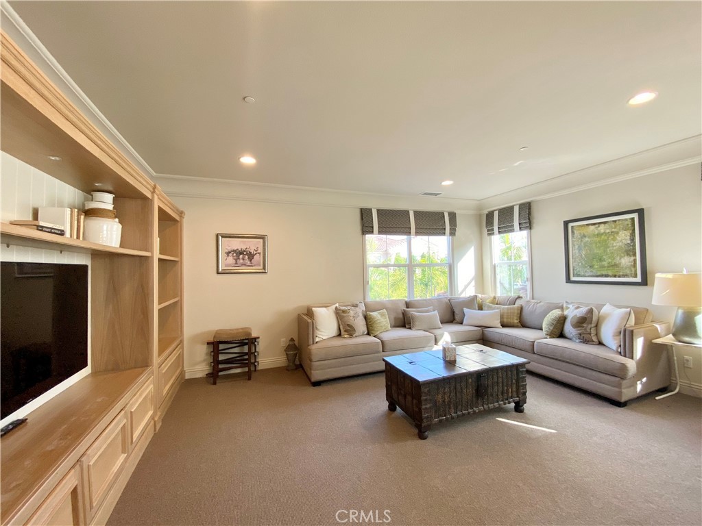 62 Mapleton, Irvine CA 92620 - photo 11