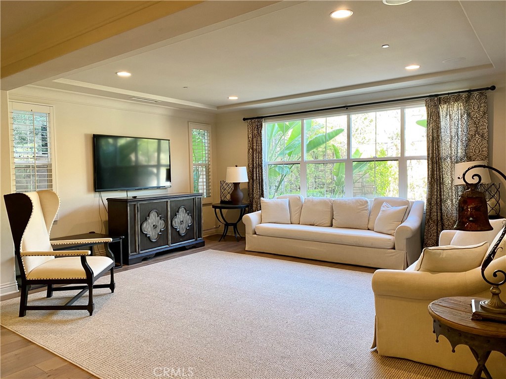 62 Mapleton, Irvine CA 92620 - photo 5