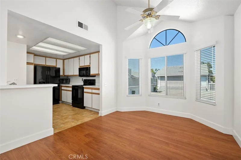 63 Huntington, Irvine