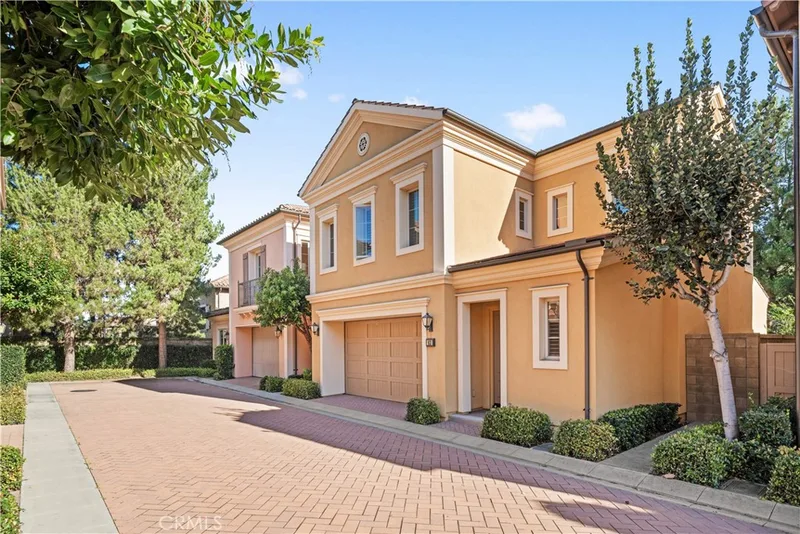 63 Lupari, Irvine, CA 92618