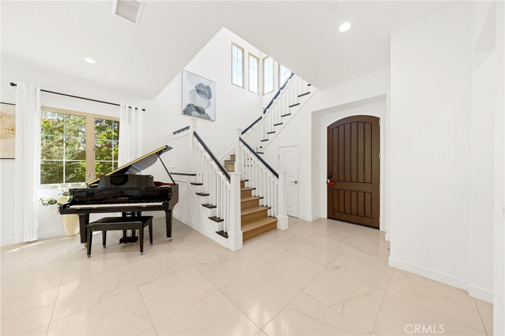 63 Navajo, Irvine CA 92602 - photo 3