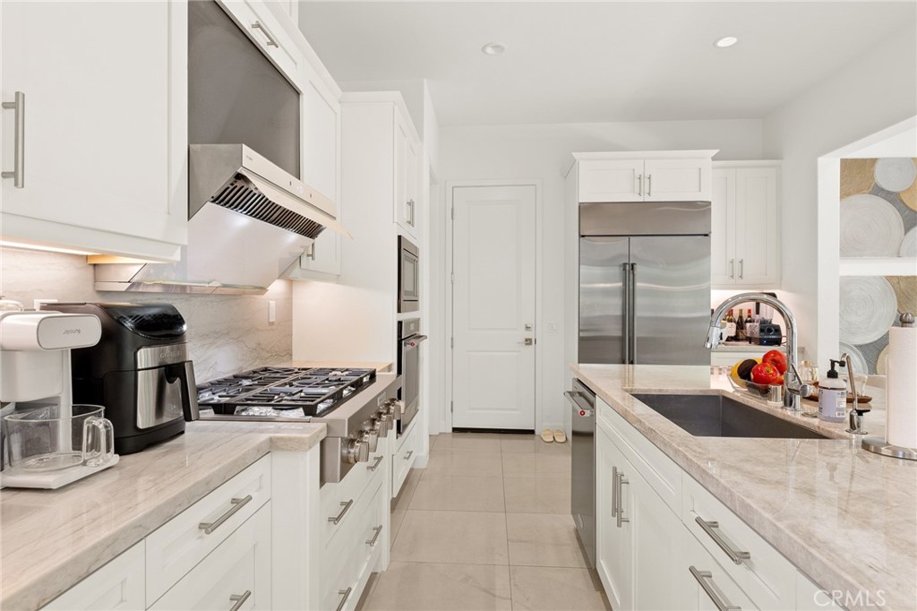 63 Navajo, Irvine CA 92602 - photo 7