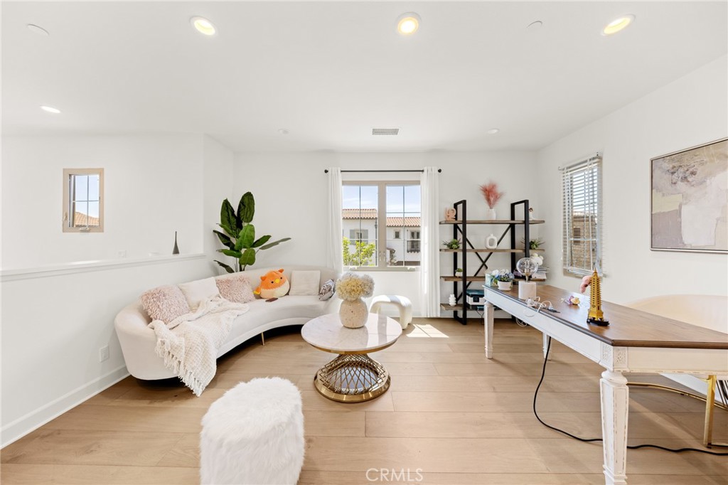 63 Navajo, Irvine CA 92602 - photo 21