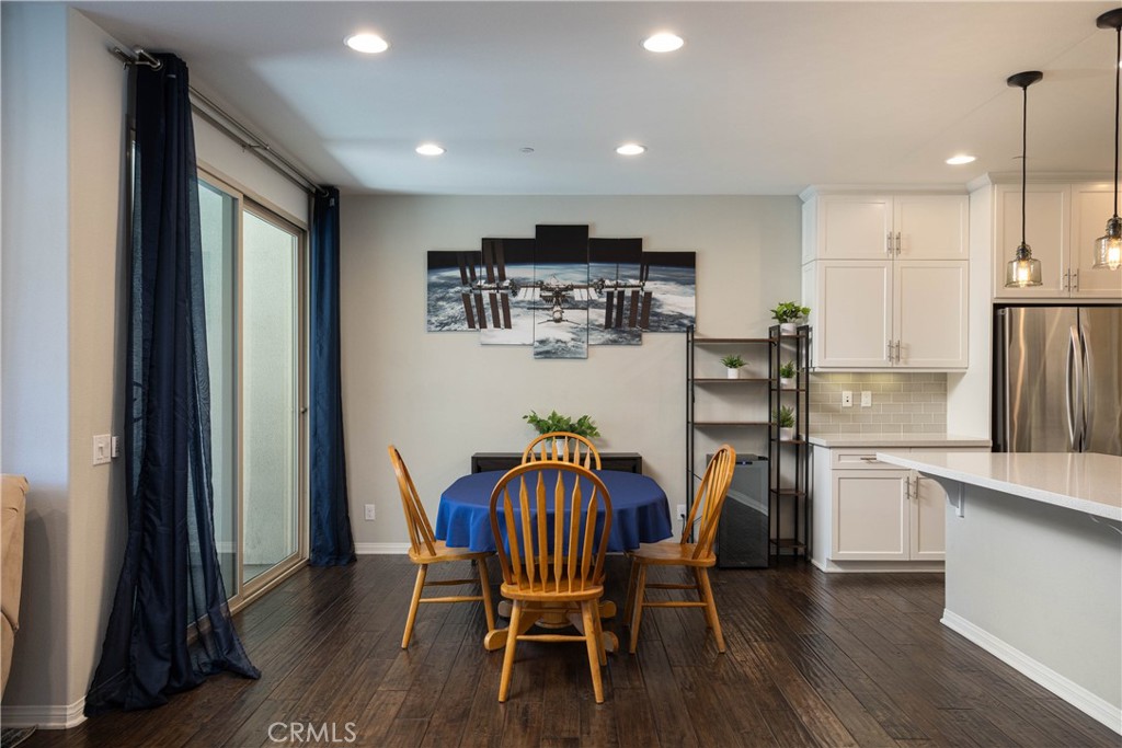 dining area - 63 Origin, Irvine CA 92618 - photo 11