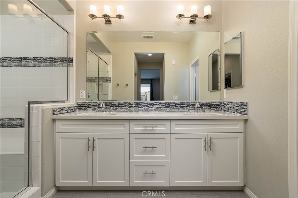 primary bath - 63 Origin, Irvine CA 92618 - photo 19
