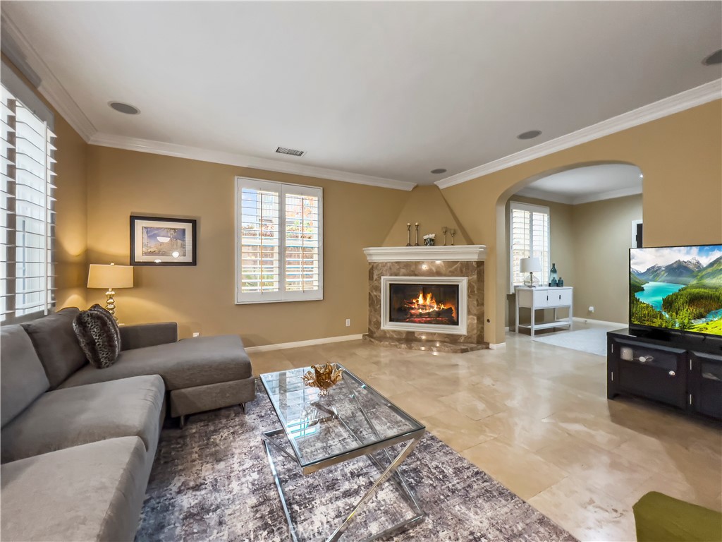 63 SECRET GARDEN, Irvine CA 92620 - photo 2