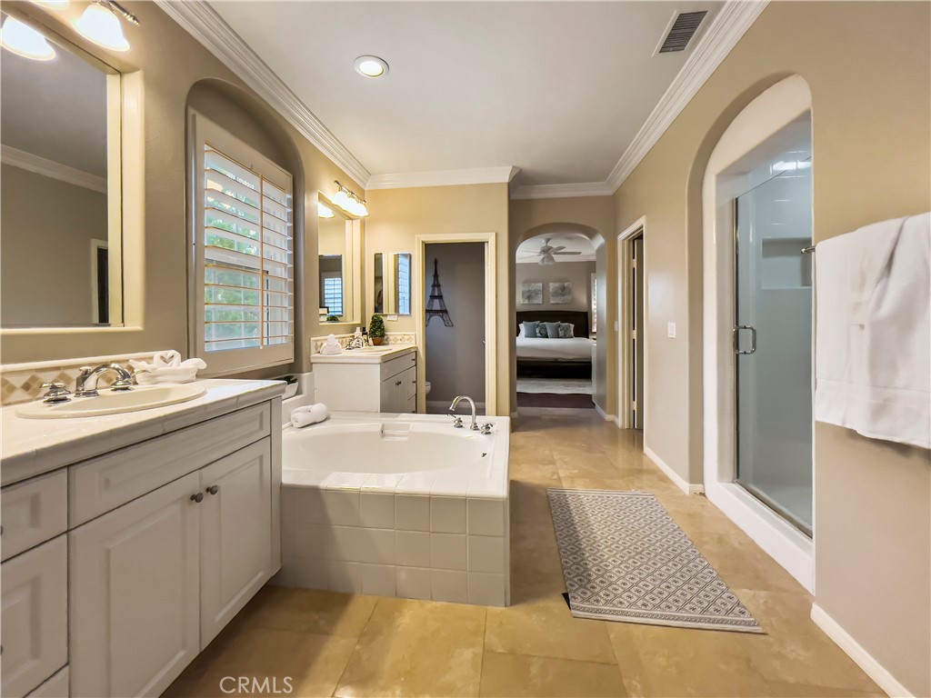 63 SECRET GARDEN, Irvine CA 92620 - photo 21